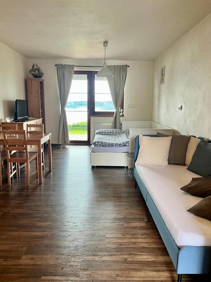 Apartmán Plachetnice Frymburk Exterior foto